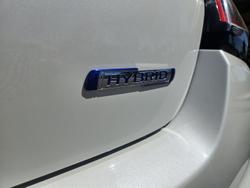 2025 Suzuki Swift Hybrid UZ Pure White