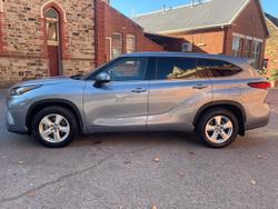 2022 Toyota Kluger GX