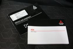 2023 Mitsubishi ASX ES