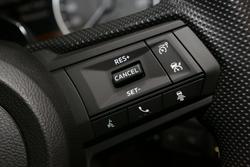 2025 Mitsubishi Triton GLX+