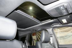 2024 Ford Everest Platinum