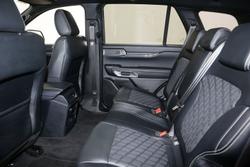 2024 Ford Everest Platinum