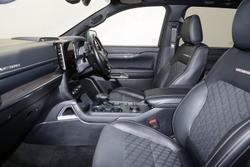 2024 Ford Everest Platinum