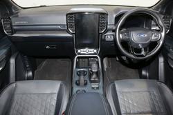 2024 Ford Everest Platinum