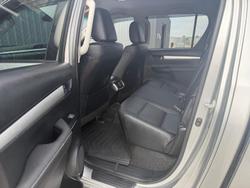 2023 Toyota Hilux SR5