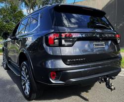 2023 Ford Everest Platinum