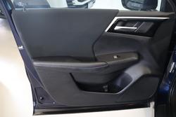 2022 Mitsubishi Outlander LS