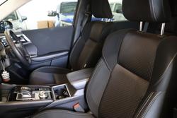 2022 Mitsubishi Outlander LS