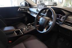 2022 Mitsubishi Outlander LS