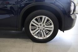 2022 Mitsubishi Outlander LS