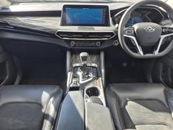 2022 LDV D90