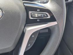 2022 LDV D90