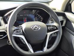 2022 LDV D90