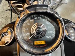 2009 HARLEY-DAVIDSON FLHR ROAD KING