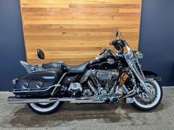 2009 HARLEY-DAVIDSON FLHR ROAD KING