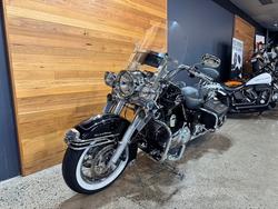 2009 HARLEY-DAVIDSON FLHR ROAD KING