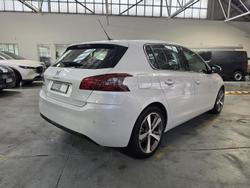 2018 Peugeot 308 Allure