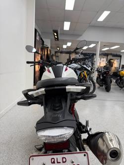 2022 BMW Motorrad G 310 R White