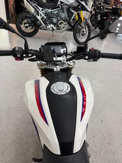 2022 BMW Motorrad G 310 R White