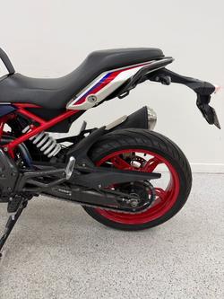 2022 BMW Motorrad G 310 R White