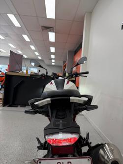 2022 BMW Motorrad G 310 R White