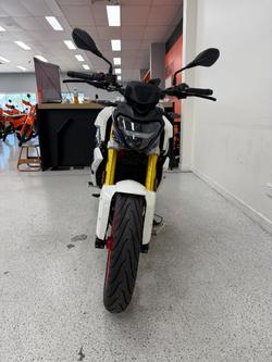 2022 BMW Motorrad G 310 R White