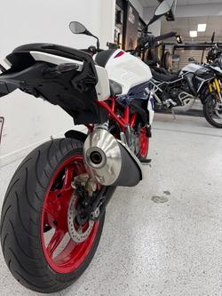 2022 BMW Motorrad G 310 R White