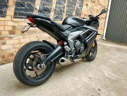 2024 TRIUMPH DAYTONA 660 ROAD GREY