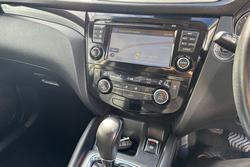 2017 Nissan QASHQAI Ti