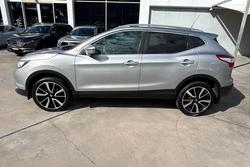 2017 Nissan QASHQAI Ti