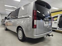 2021 Hyundai STARIA LOAD