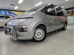 2021 Hyundai STARIA LOAD