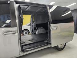 2021 Hyundai STARIA LOAD