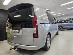 2021 Hyundai STARIA LOAD