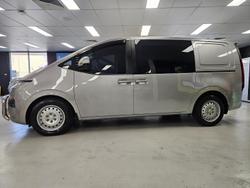 2021 Hyundai STARIA LOAD