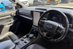 2022 Ford Everest Platinum