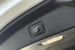 2022 Ford Everest Platinum