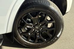 2022 Ford Everest Platinum