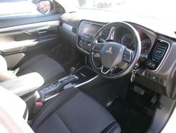 2017 Mitsubishi Outlander LS