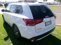 2017 Mitsubishi Outlander LS