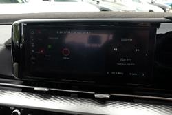 2023 Kia Carnival Si