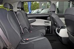 2023 Kia Carnival Si