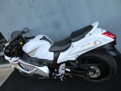2015 Suzuki GSX1300RA (HAYABUSA) White