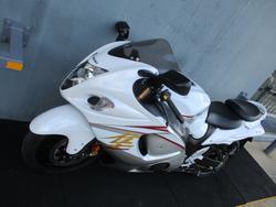 2015 Suzuki GSX1300RA (HAYABUSA) White