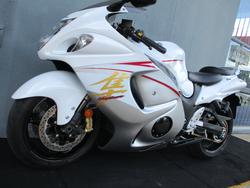 2015 Suzuki GSX1300RA (HAYABUSA) White