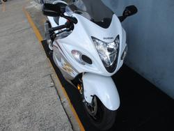 2015 Suzuki GSX1300RA (HAYABUSA) White