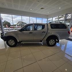 2015 Mitsubishi Triton GLX