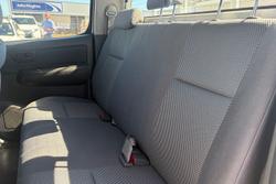 2013 Toyota Hilux SR