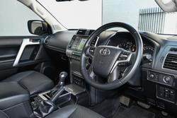 2023 Toyota Landcruiser Prado VX