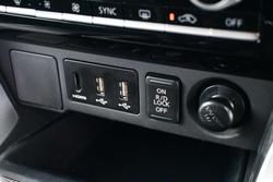 2025 Mitsubishi Pajero Sport GLS